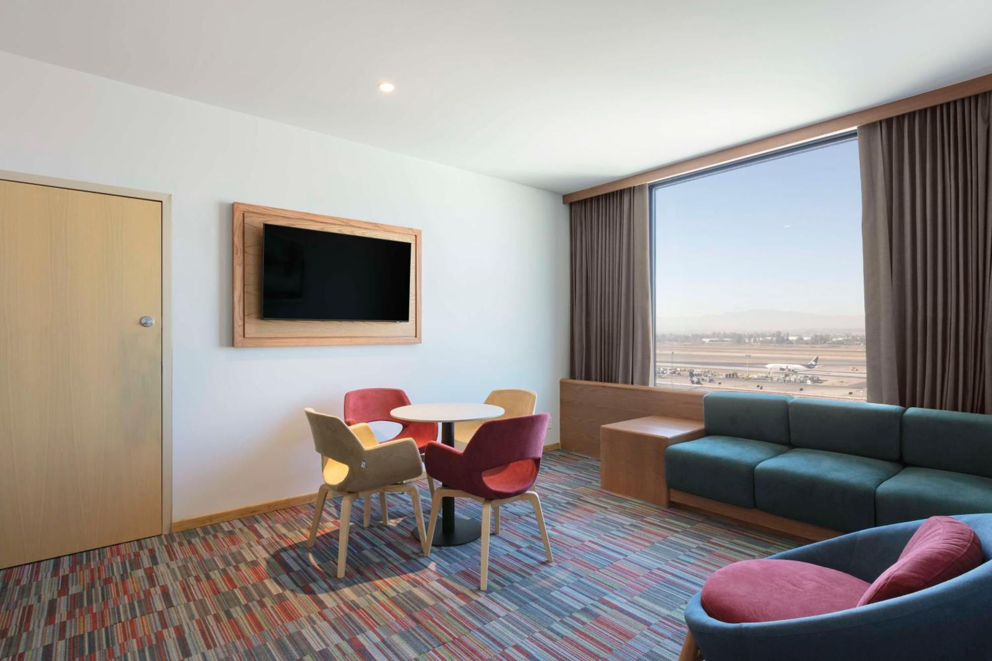 Hilton Garden Inn Guadalajara Airport El Zapote  Esterno foto